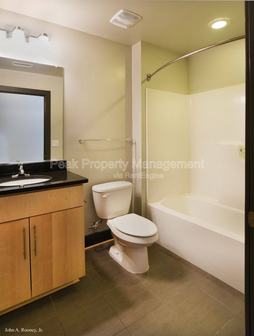 Apartment for rent at 132 N Sycamore St, Petersburg, VA 23803