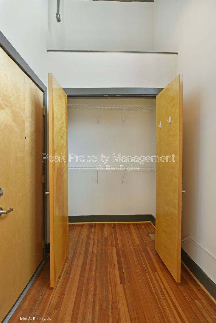 Apartment for rent at 132 N Sycamore St, Petersburg, VA 23803