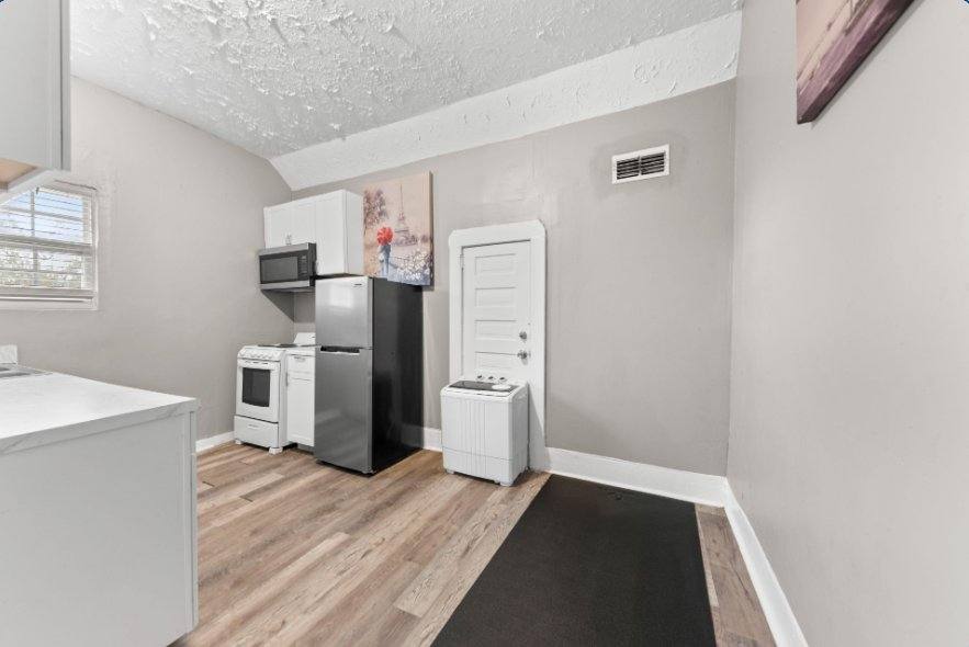 Apartment for rent at 1259 Hart St #B, Jacksonville, FL 32209