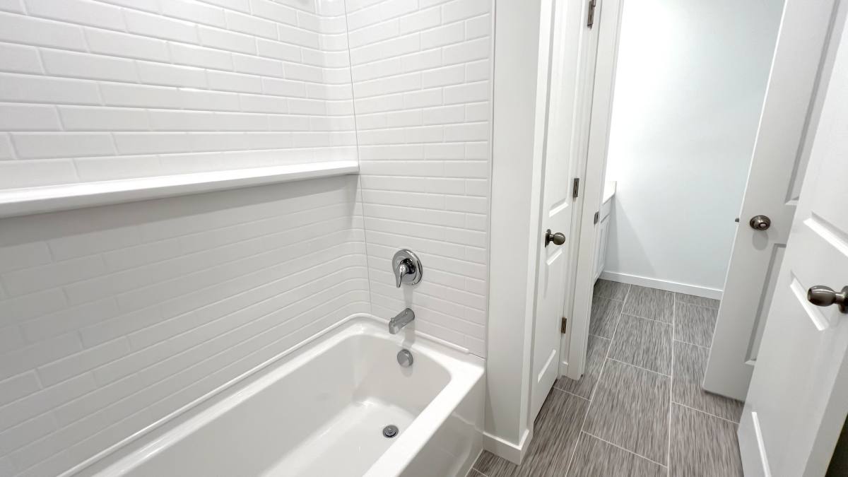 Townhouse for rent at 14473 103rd Place N, Osseo, MN 55369