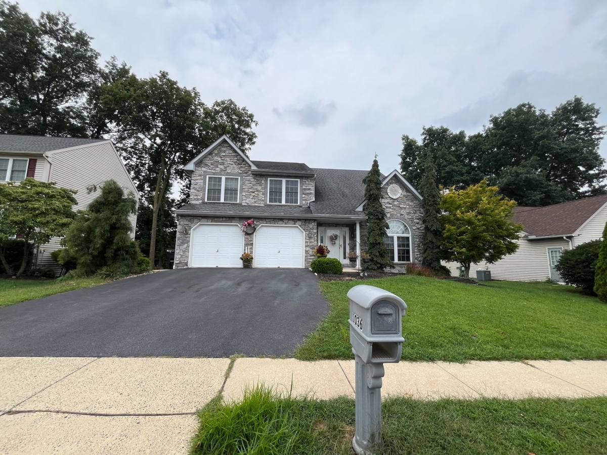 House for rent at 1036 Meadow Dr, Reading, PA 19605