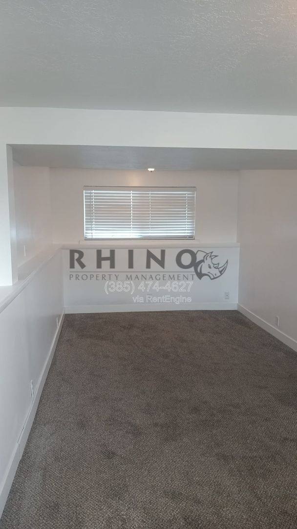 House for rent at 983 E Dry Gulch Circle, Sandy, UT 84094