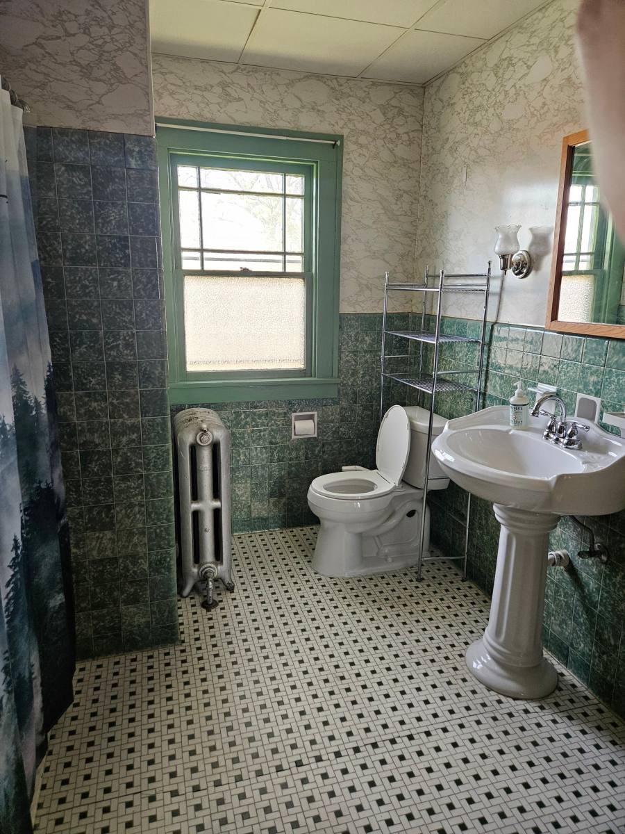 Apartment for rent at 2935 Genesee St #UP, Buffalo, NY 14225