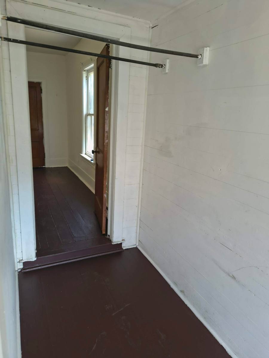 House for rent at 225 E 5th Ave, Altoona, PA 16602