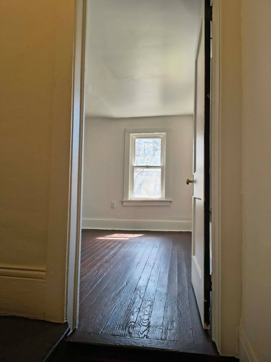 House for rent at 225 E 5th Ave, Altoona, PA 16602