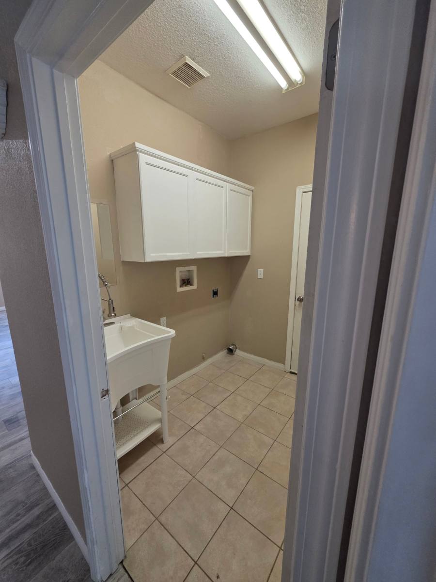 House for rent at 8173 Viburnum Ave, California City, CA 93505