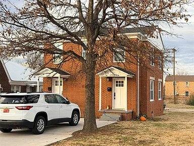 House for rent at 1101 NW 27th St, Oklahoma City, OK 73106