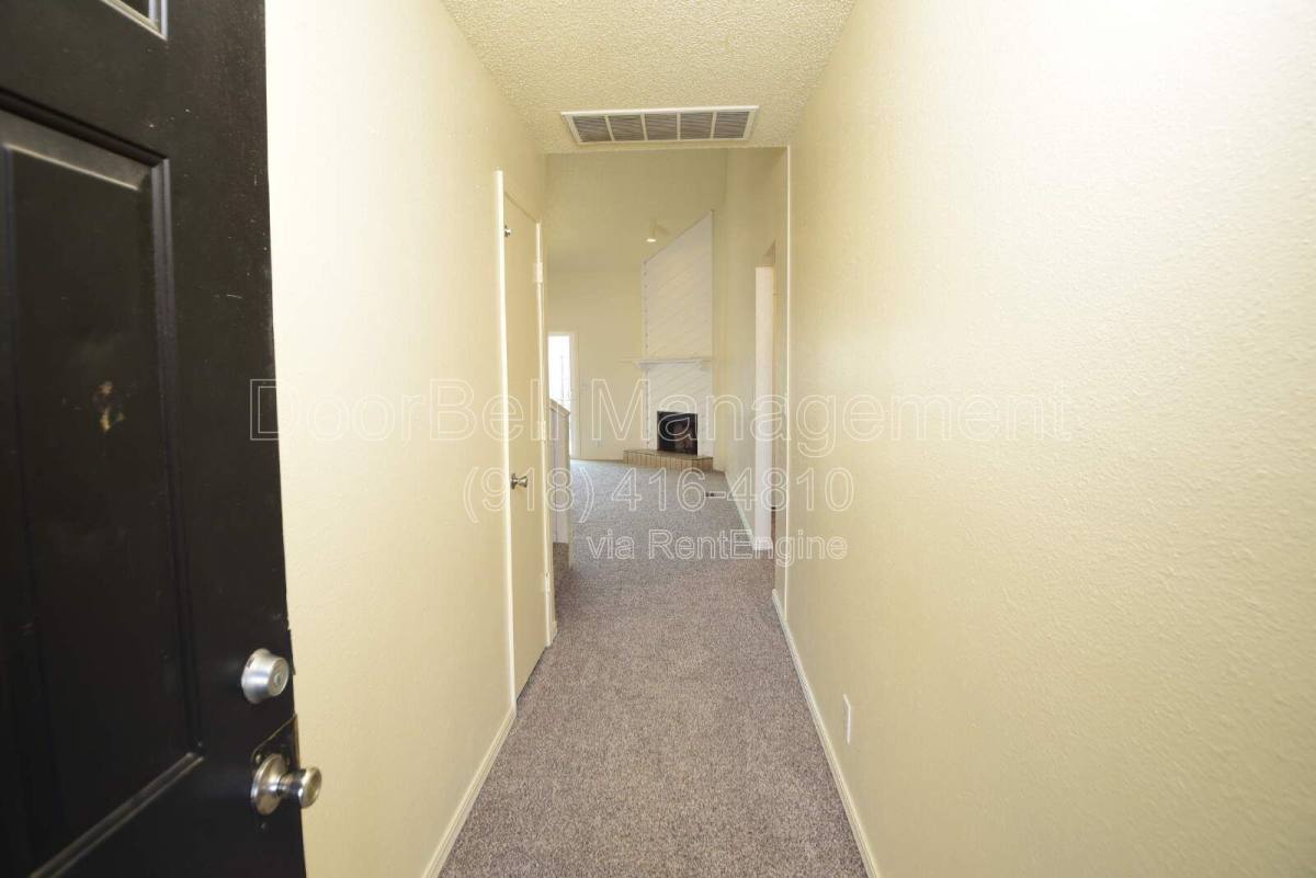 Apartment for rent at 1514 E 73rd Place, Tulsa, OK 74136