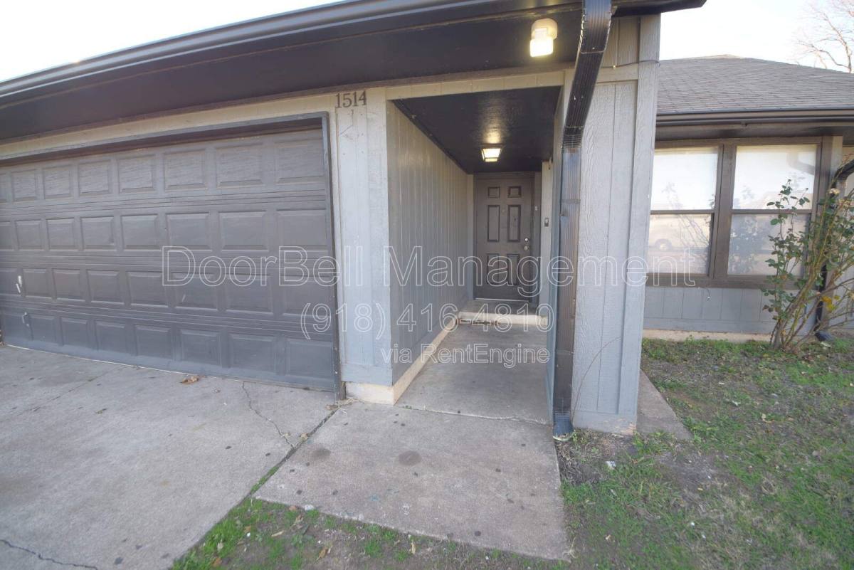 Apartment for rent at 1514 E 73rd Place, Tulsa, OK 74136