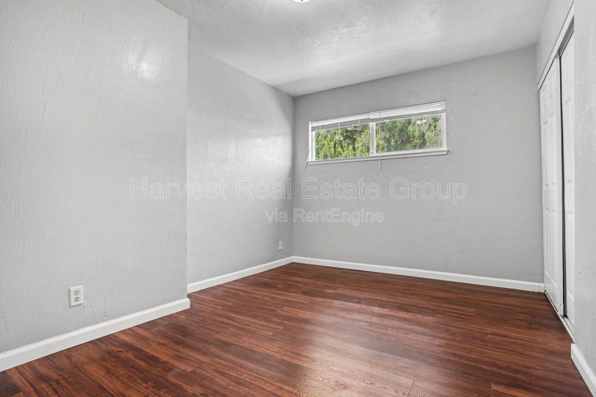 Apartment for rent at 14772 Midland Rd #C, San Leandro, CA 94578