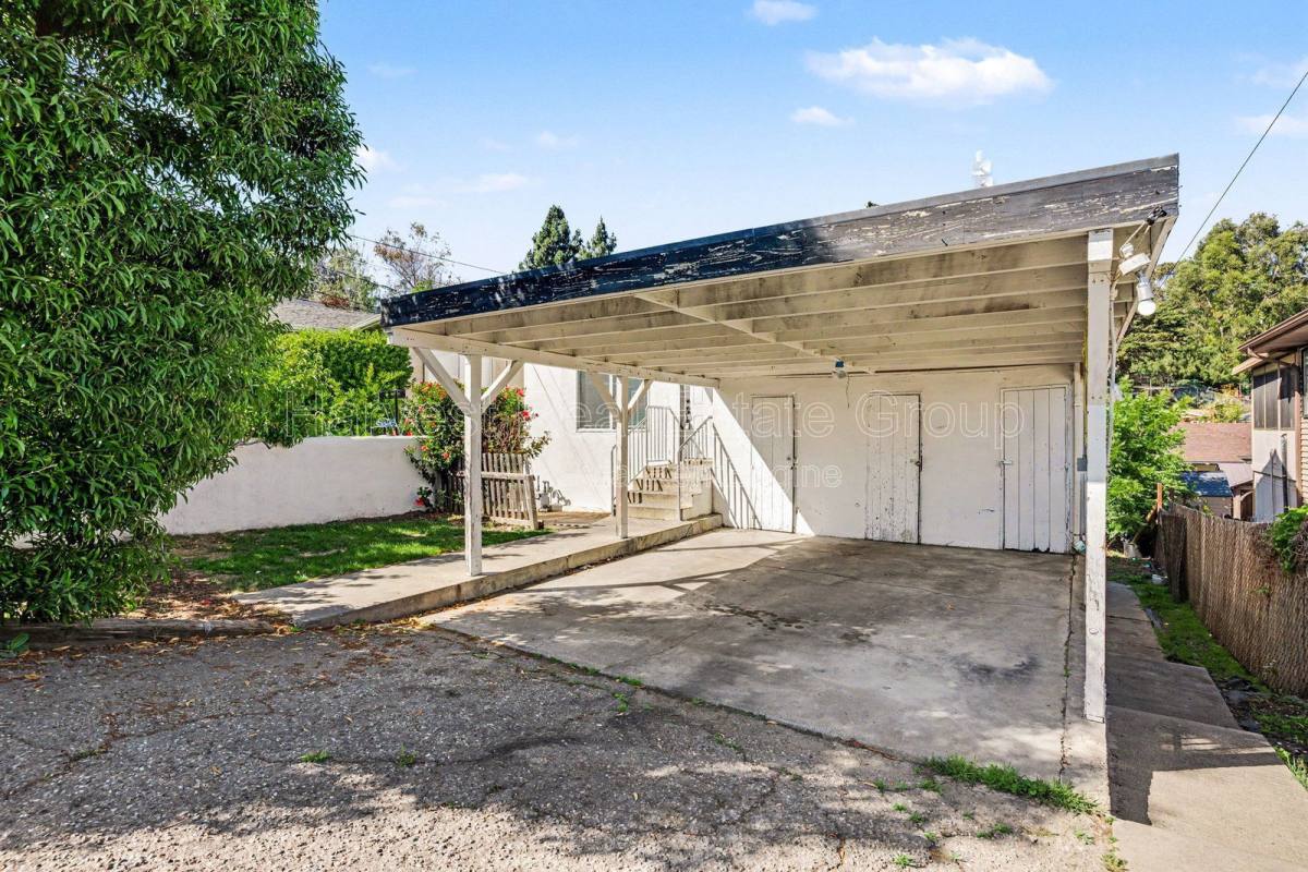 Apartment for rent at 14772 Midland Rd #C, San Leandro, CA 94578