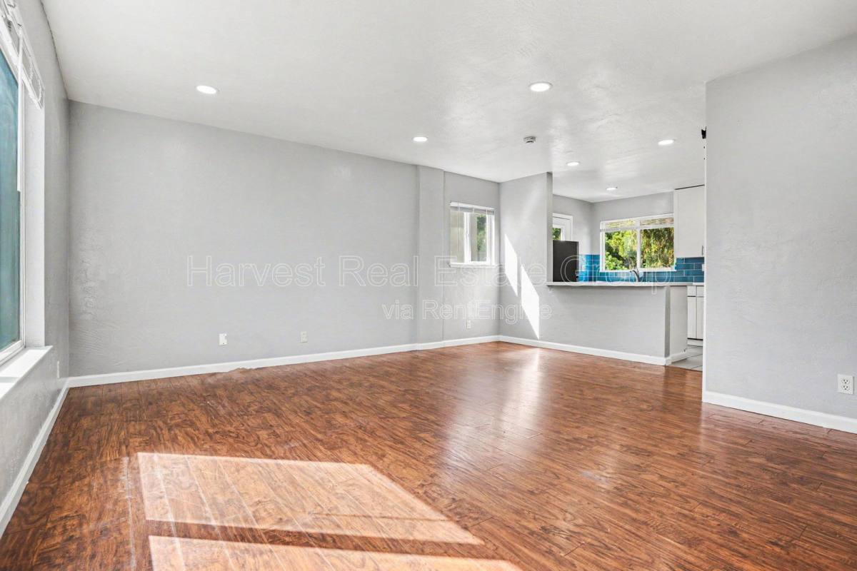 Apartment for rent at 14772 Midland Rd #C, San Leandro, CA 94578