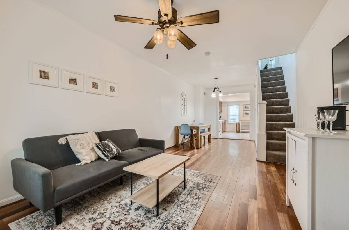 House for rent at 29 N Belnord Ave, Baltimore, MD 21224