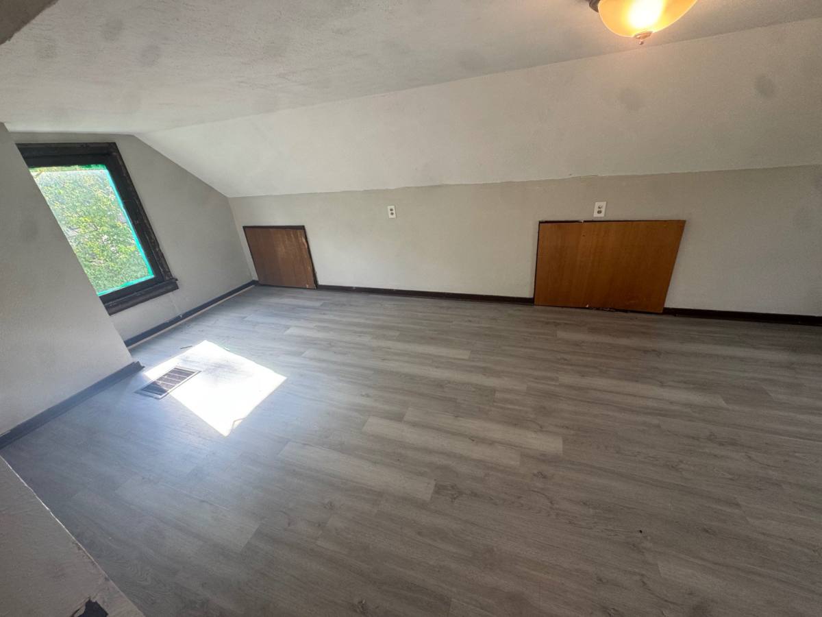 House for rent at 9520 Marah Ave, Cleveland, OH 44104