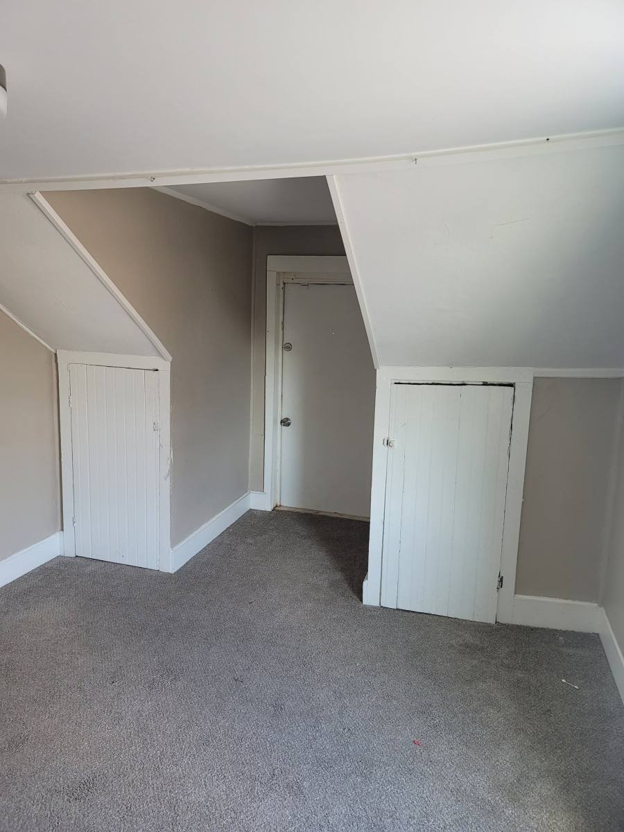 Apartment for rent at 232 Elm St #4, Holyoke, MA 01040