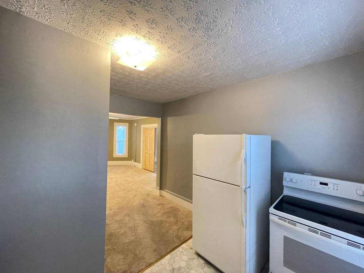 Apartment for rent at 601 Hevey St #5, Manchester, NH 03102