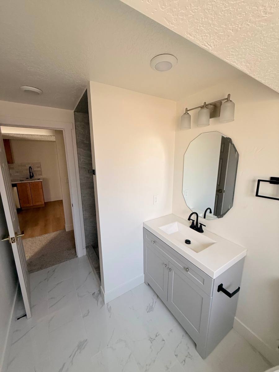 House for rent at 3193 W Rachelle Dr, West Jordan, UT 84084