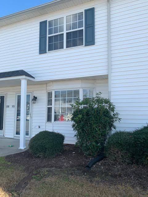 Townhouse for rent at 3955 Sterling Pointe Dr, Winterville, NC 28590