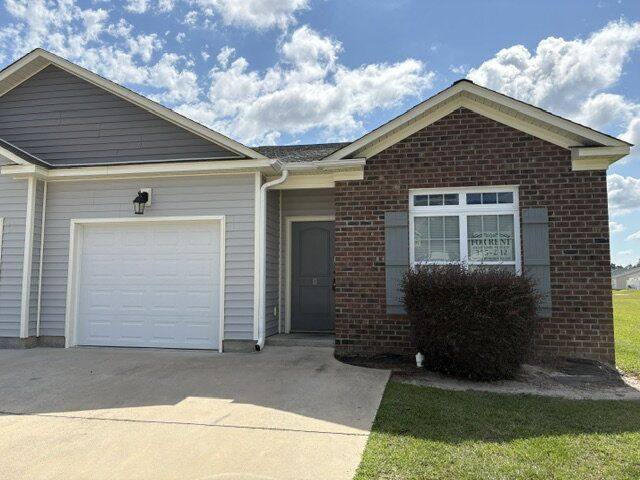 Apartment for rent at 2221 Brookville Dr #B, Greenville, NC 27834
