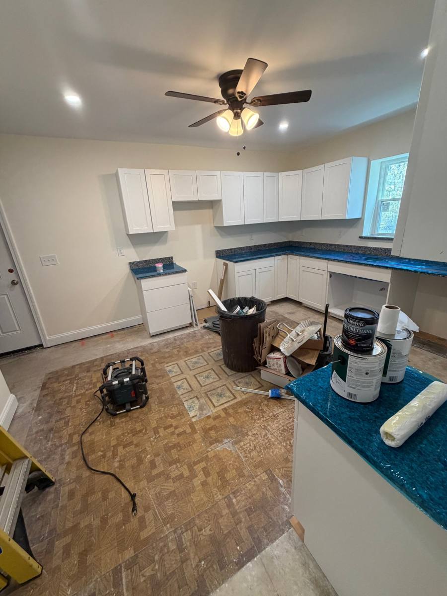 Townhouse for rent at 7 Oak St #1, Clinton, MA 01510
