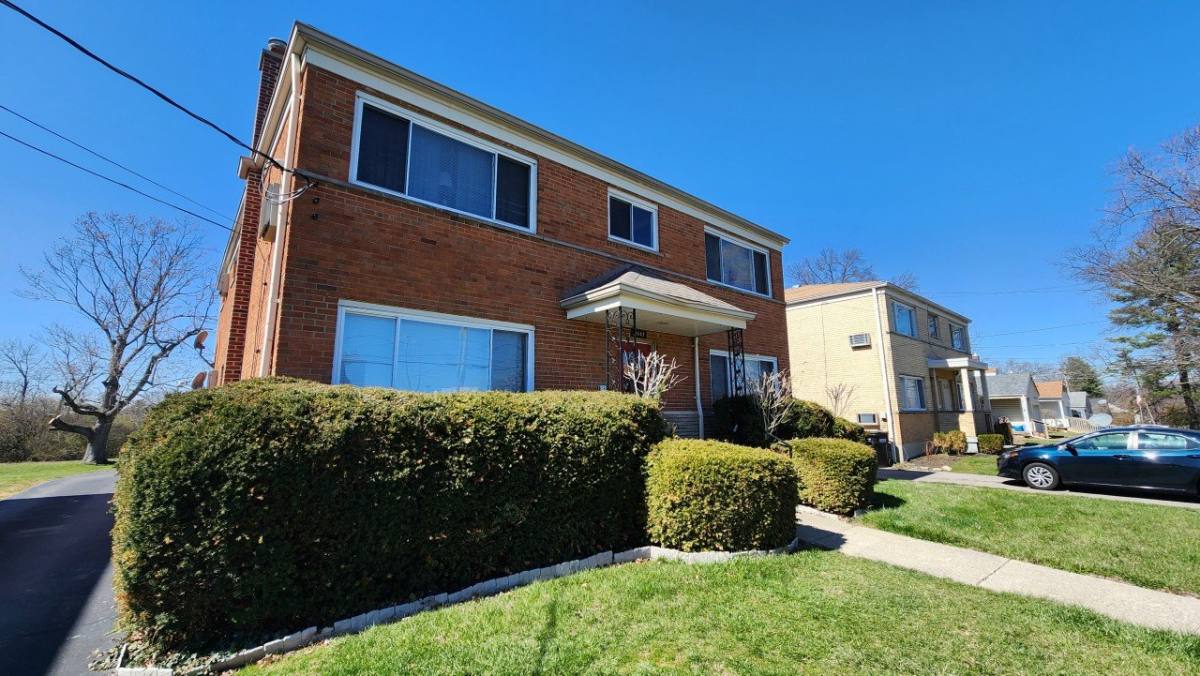 Apartment for rent at 8543 Cottonwood Dr #4, Cincinnati, OH 45231