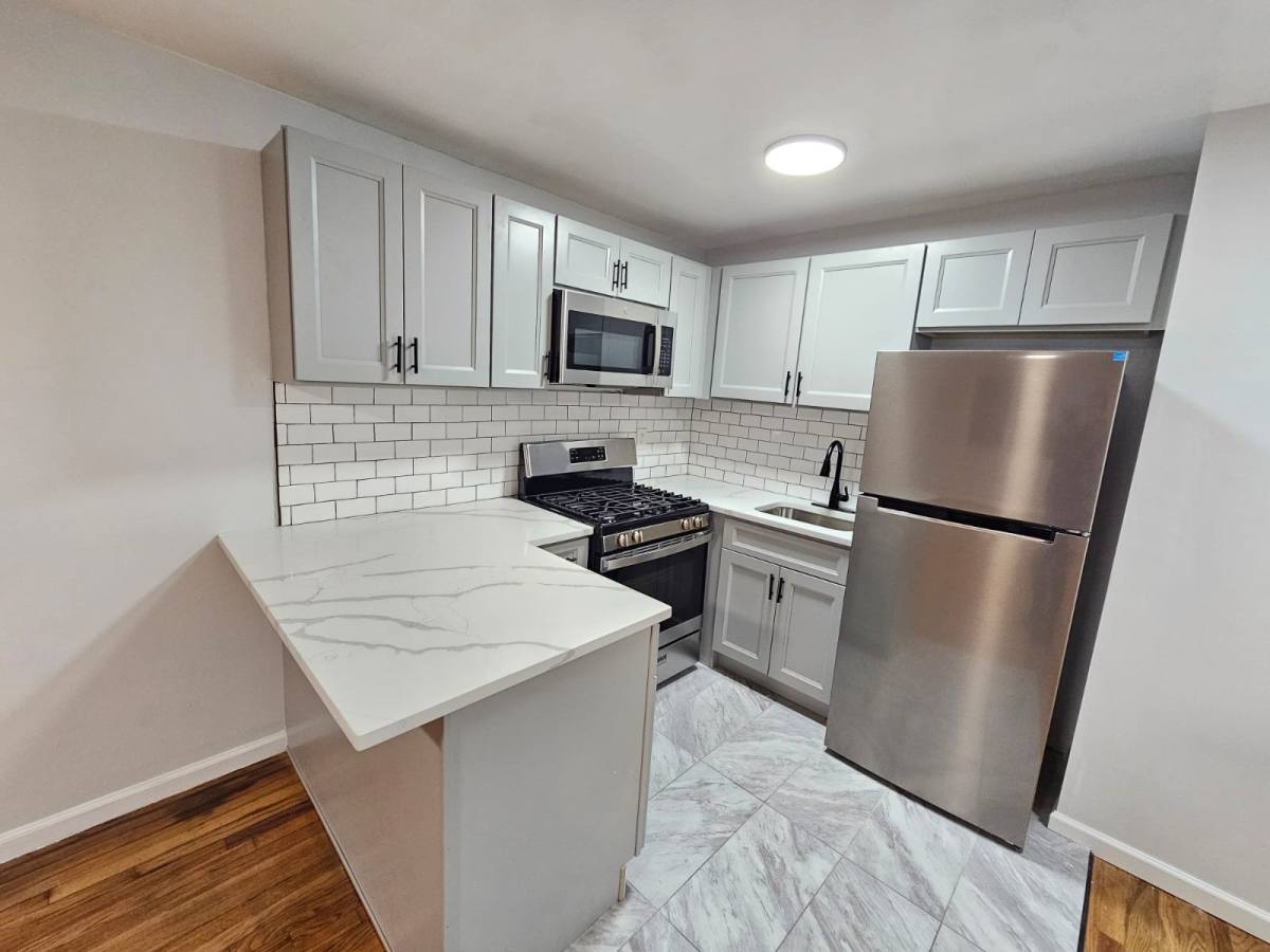 Apartment for rent at 725 Scotland Rd #6, Orange, NJ 07050