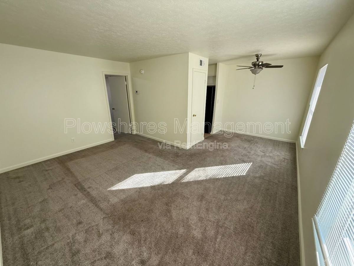 Apartment for rent at 5504 Lodema Way #4, Louisville, KY 40219