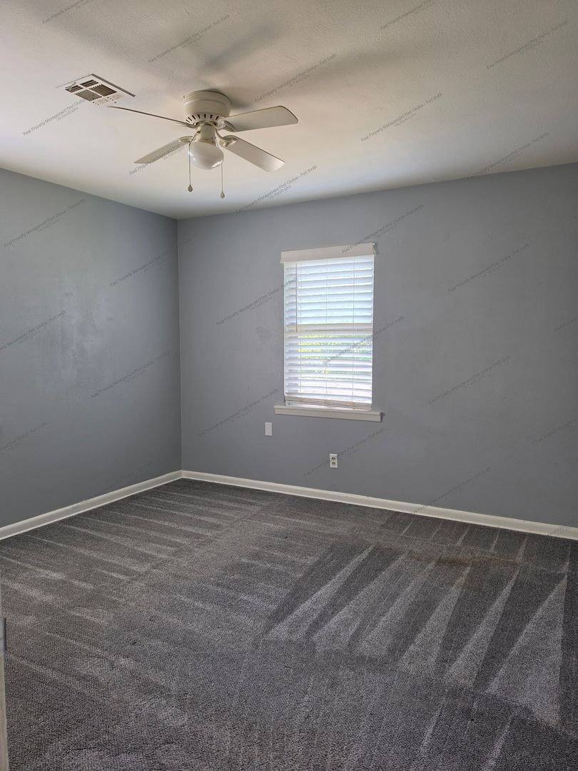 House for rent at 825 Harrell St, Van Buren, AR 72956