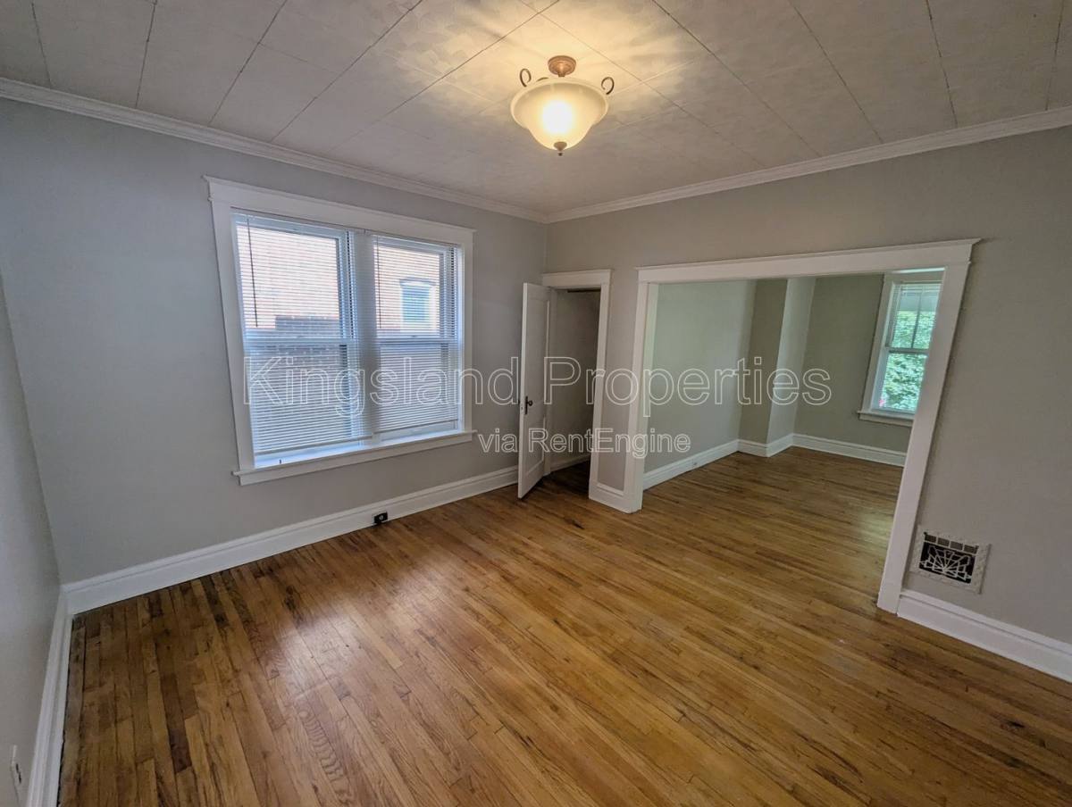 Apartment for rent at 5707 Dewey Ave #1F, Saint Louis, MO 63116