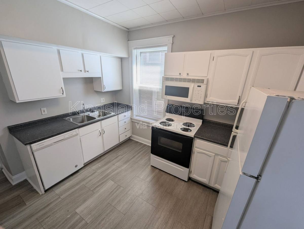 Apartment for rent at 5707 Dewey Ave #1F, Saint Louis, MO 63116