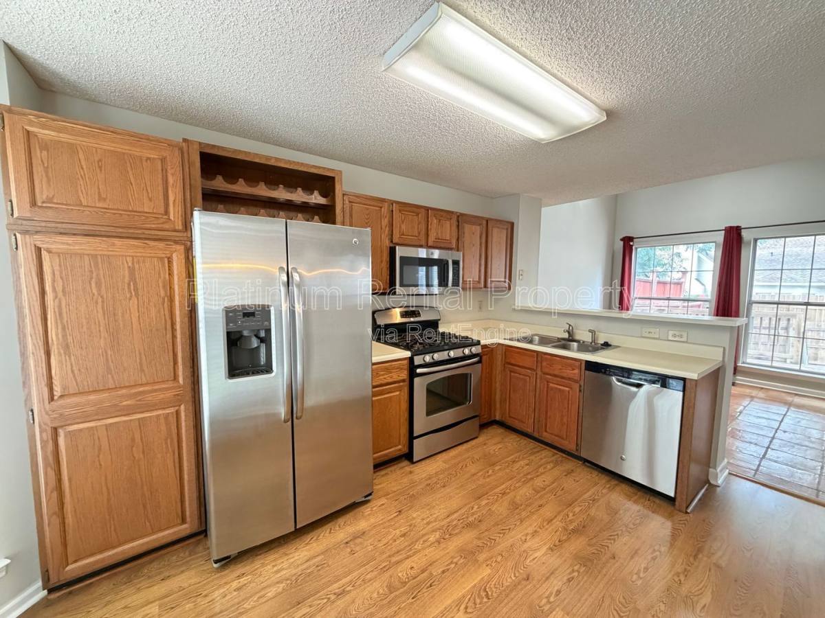 Townhouse for rent at 2196 Goodwood Blvd SE, Smyrna, GA 30080