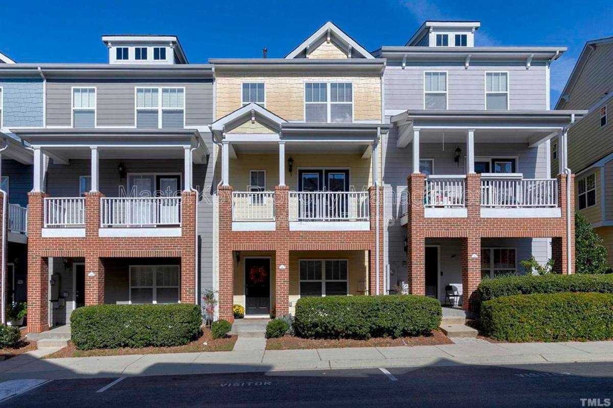 Townhouse for rent at 316 Kinellan Lane, Cary, NC 27519
