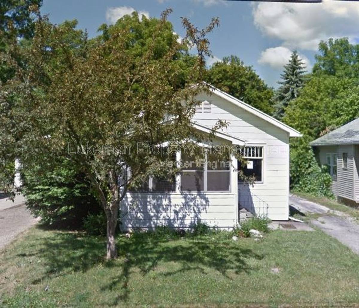Apartment for rent at 117 Nelson Ave, Kalamazoo, MI 49006