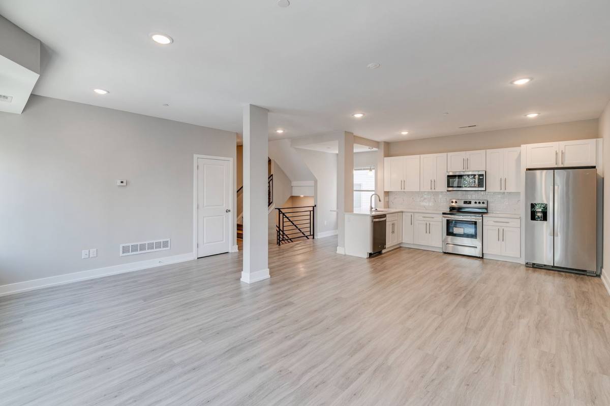 Apartment for rent at 2636 Annin St #1, Philadelphia, PA 19146