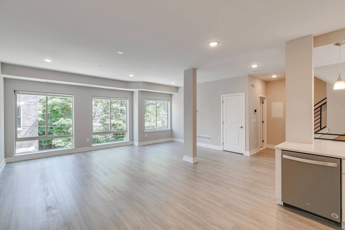 Apartment for rent at 2636 Annin St #1, Philadelphia, PA 19146