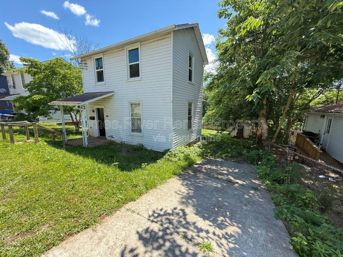 House for rent at 2336 Aragon St, Lynchburg, VA 24501