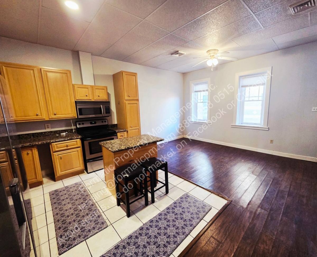 Apartment for rent at 38 W Market St #3, Wilkes Barre, PA 18701