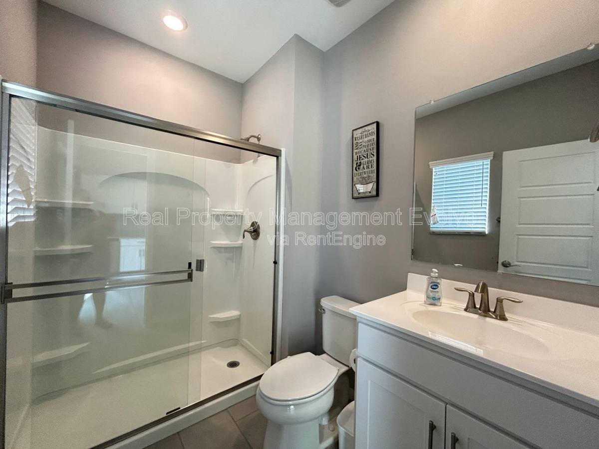 Townhouse for rent at 2244 W Laurie Lane, Phoenix, AZ 85021