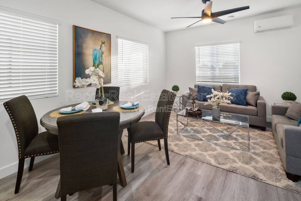 Apartment for rent at 4988 Genesee Ave #4984, San Diego, CA 92117