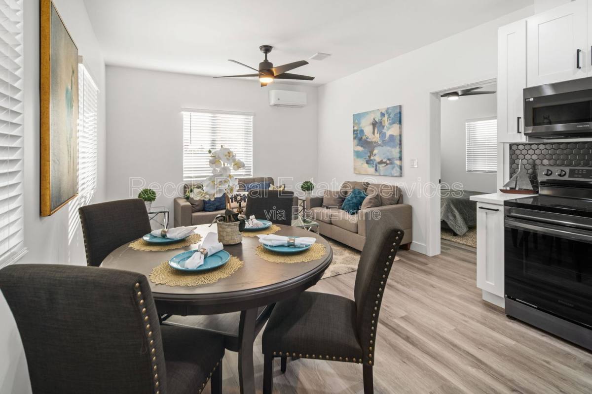 Apartment for rent at 4988 Genesee Ave #4984, San Diego, CA 92117