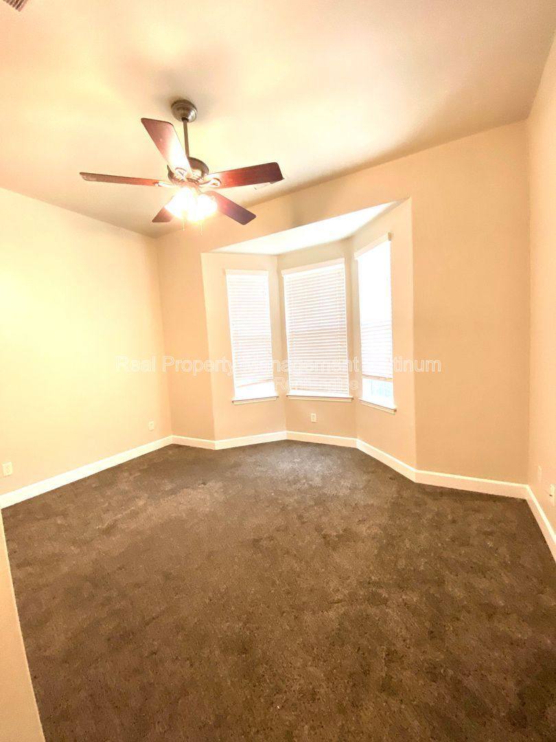House for rent at 5801 W Chennault Ave, Fresno, CA 93722