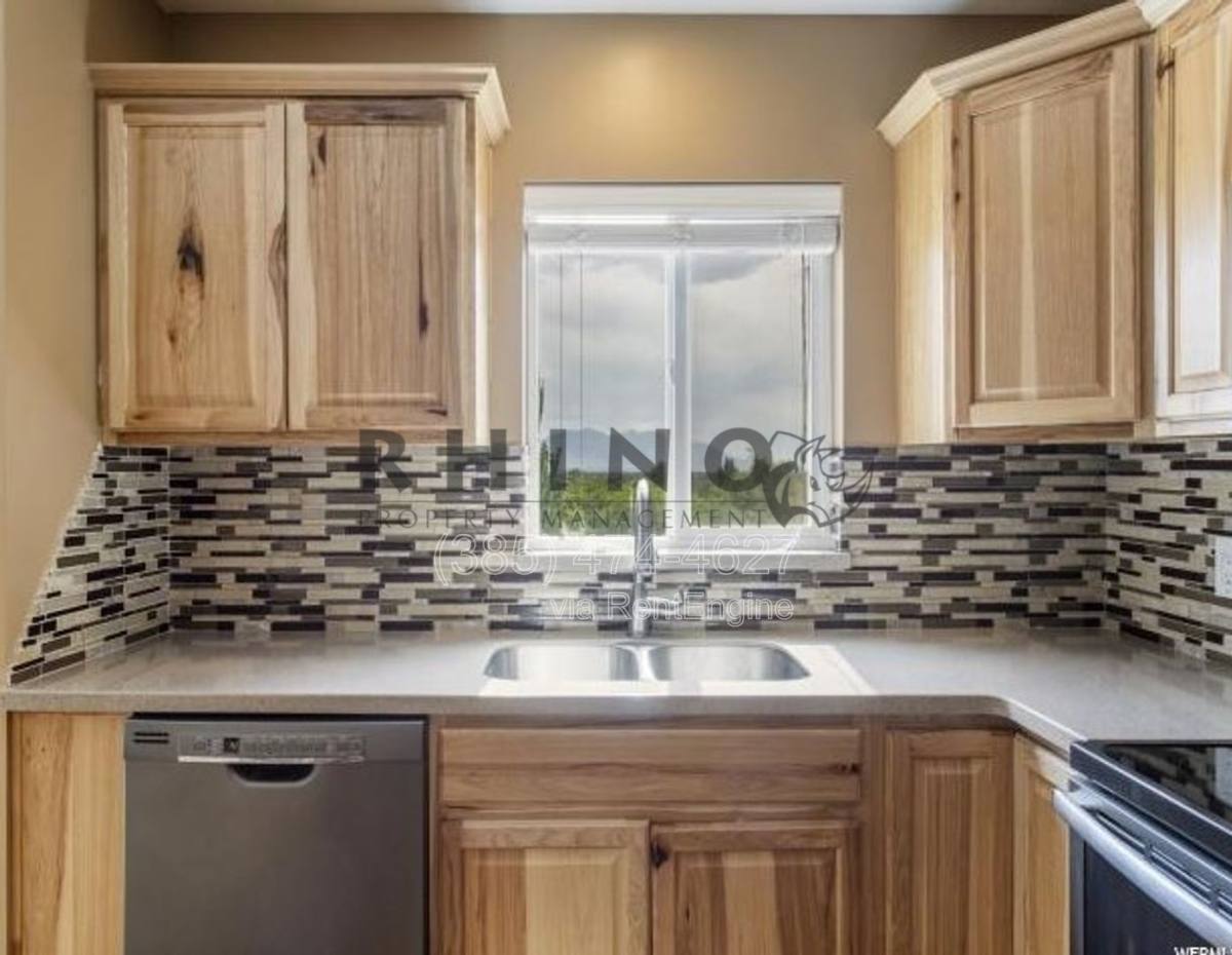 Apartment for rent at 615 Grand St E #3, Salt Lake City, UT 84102