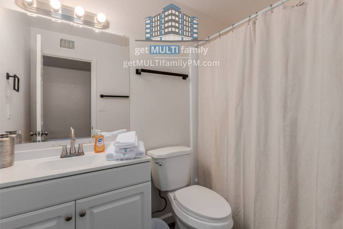 Apartment for rent at 515 W Pebble Beach Dr #513, Tempe, AZ 85282