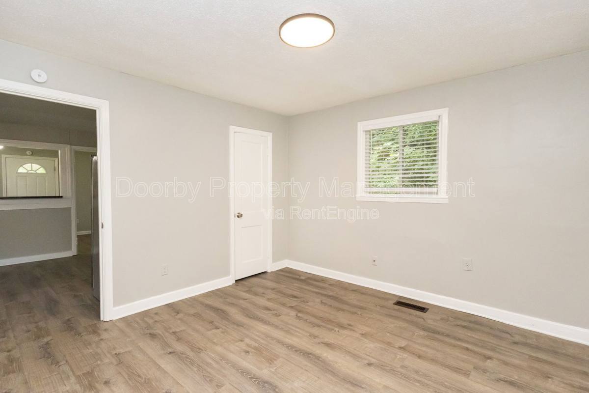 House for rent at 1635 Dogwood Dr, Chattanooga, TN 37406