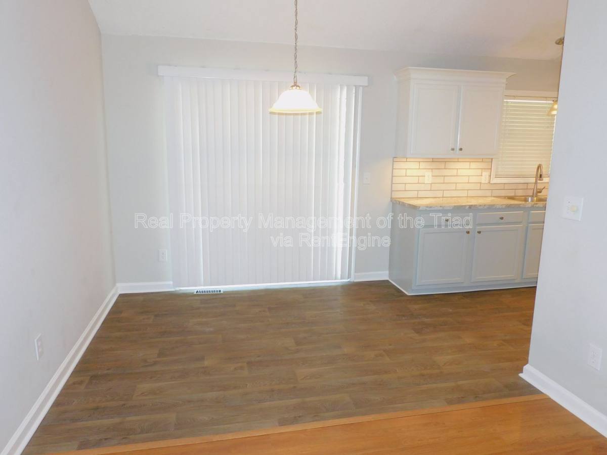 House for rent at 2988 Butterwood Dr, Jamestown, NC 27282