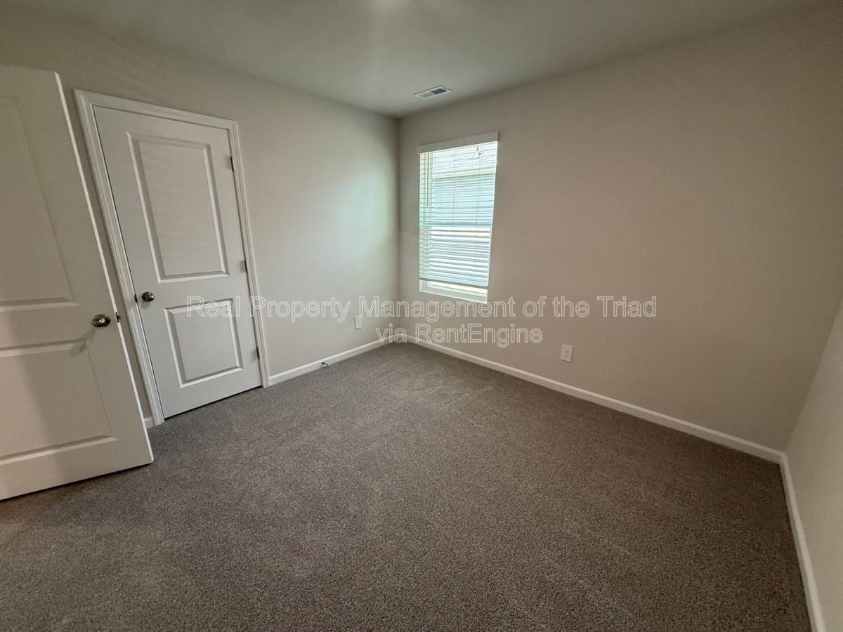 House for rent at 2215 Cherry Creek Rd, Haw River, NC 27258