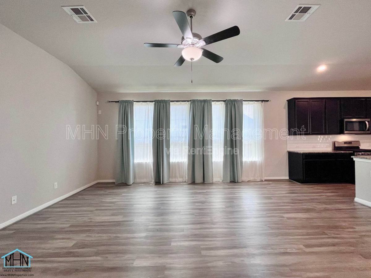 House for rent at 2307 Castello Way, San Antonio, TX 78259