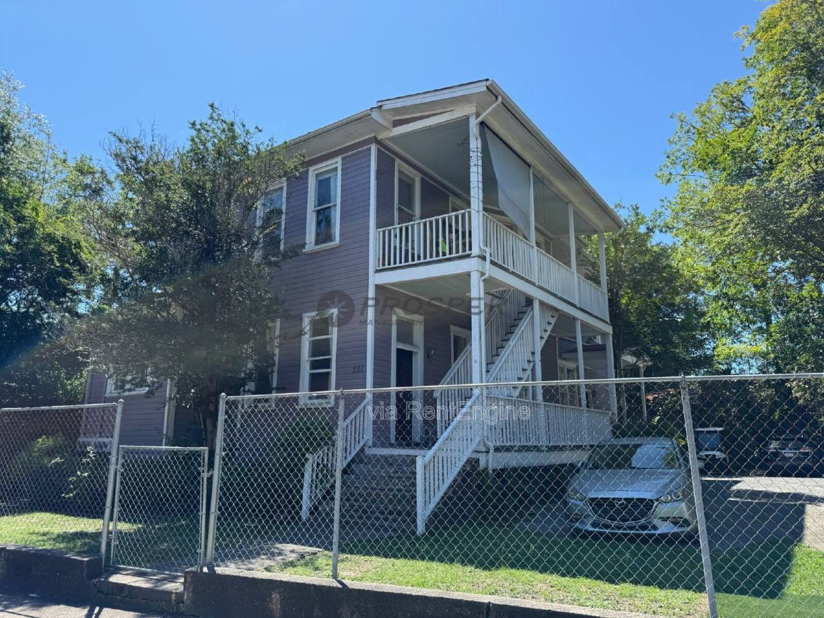 Apartment for rent at 221 Congress St #5, Charleston, SC 29403