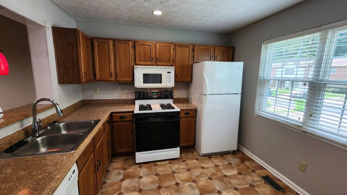 Apartment for rent at 3590 Main Station Dr SW #1, Marietta, GA 30008