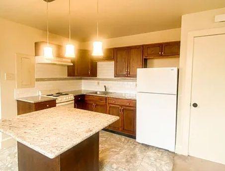 Apartment for rent at 443 W Chestnut St #6, Lancaster, PA 17603